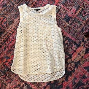 Banana Republic Off White Eyelet Sleeveless Top Size M